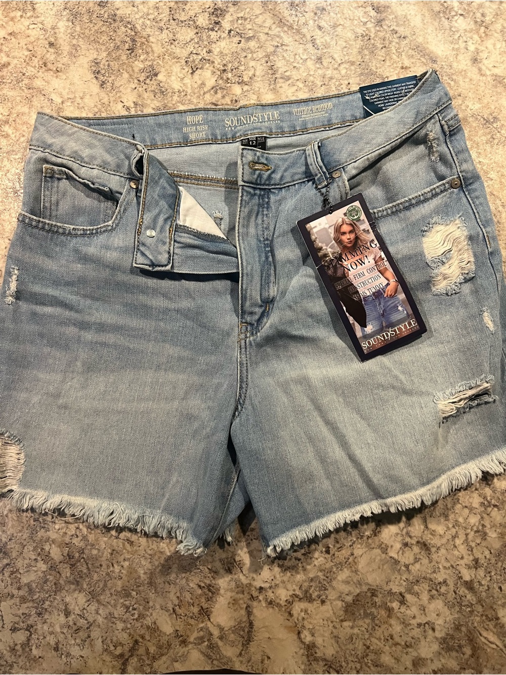 SoundStyle Hope High Rise Short Women's Size 12 Blue  Wash Denim Cut Offs # 383